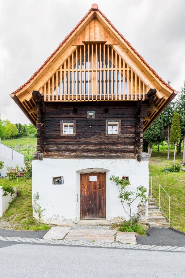 Diekellerstoeckl - Das Rosenstoeckl S22 Mit Mini-Pool Stainz Buitenkant foto